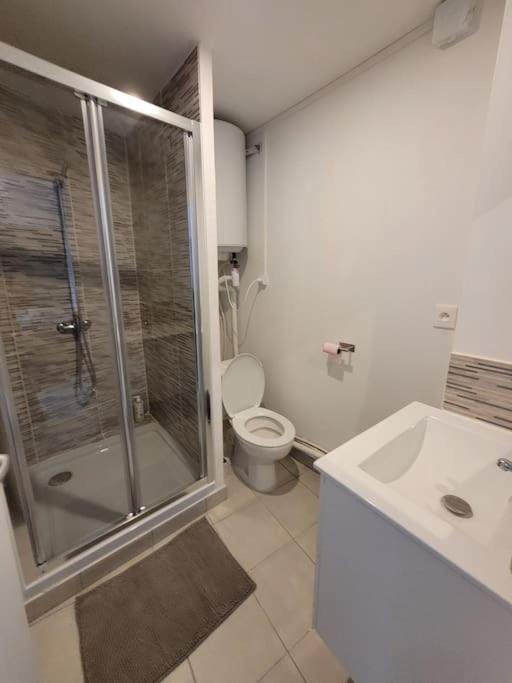 Grand L'hermitage Apartment *